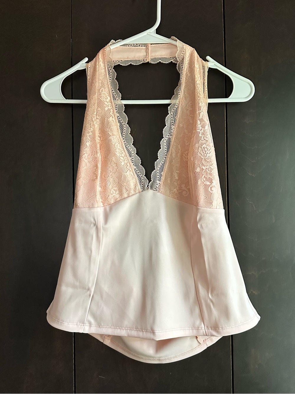 Urban Outfitters Lace Halter Cami in Light Pink
